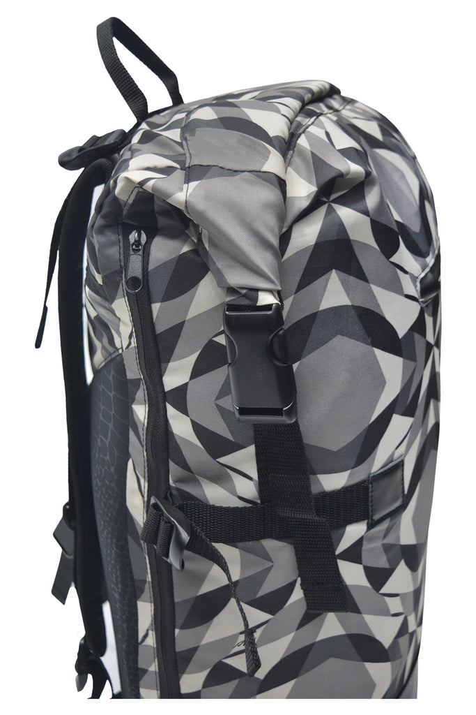 Exclusive Camo Multiple Use Travelling Backpack for Men