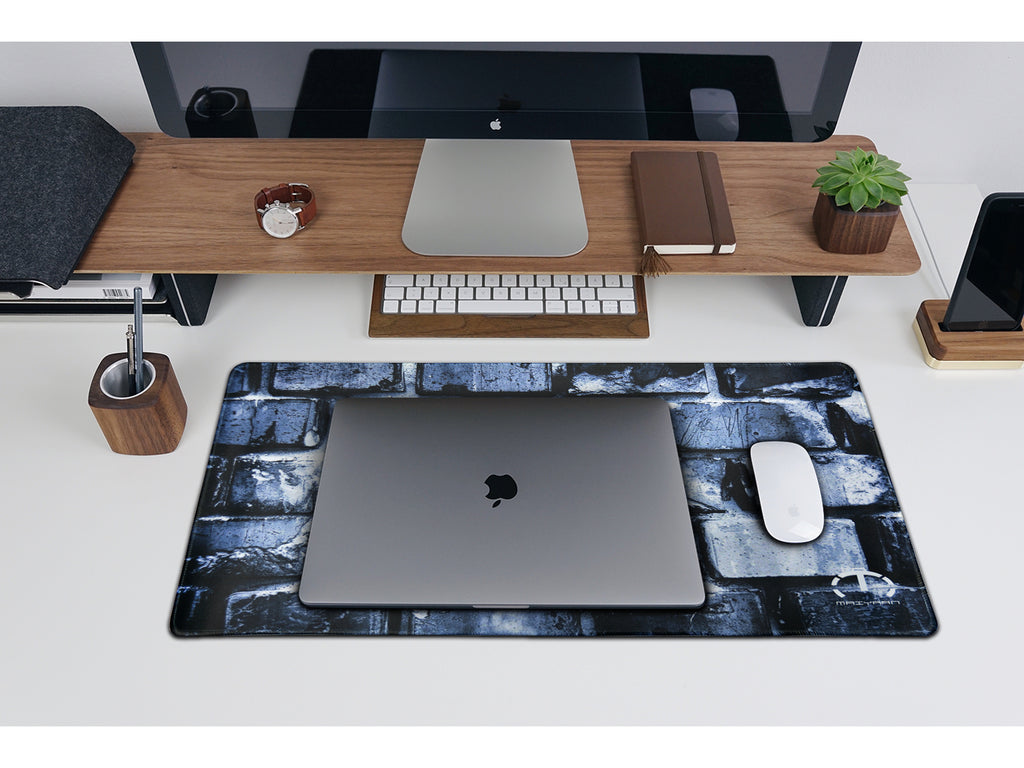 PREMIUM QUALITY MEDIUM SIZE BLACK & GRAY BRICKS MOUSE PAD